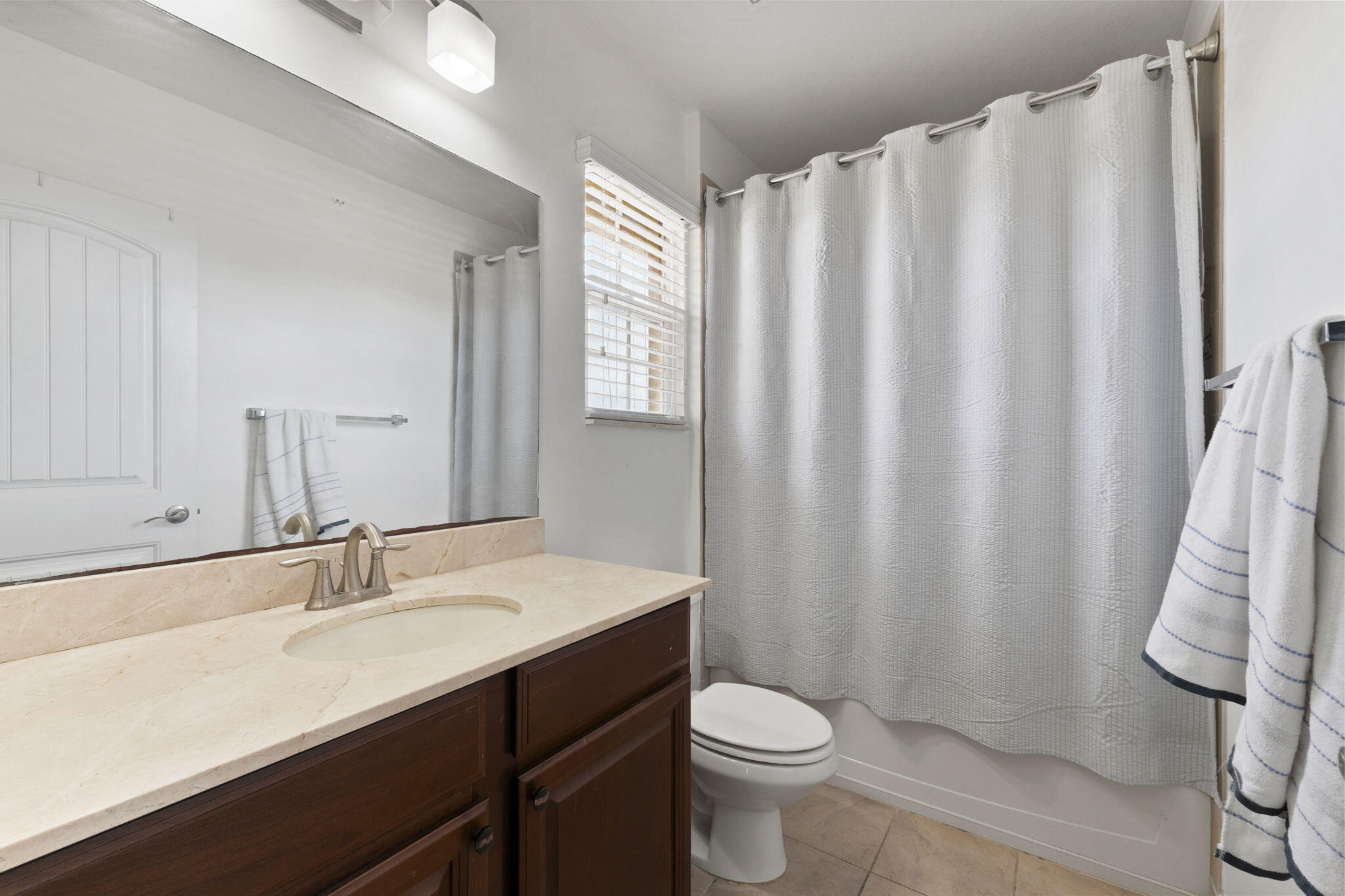 COVE LAKES PUD - Residential