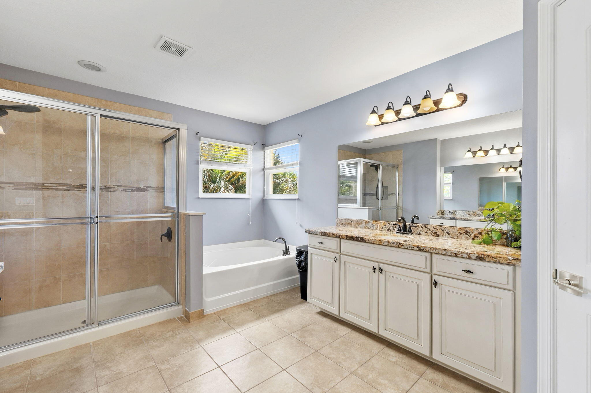 COVE LAKES PUD - Residential