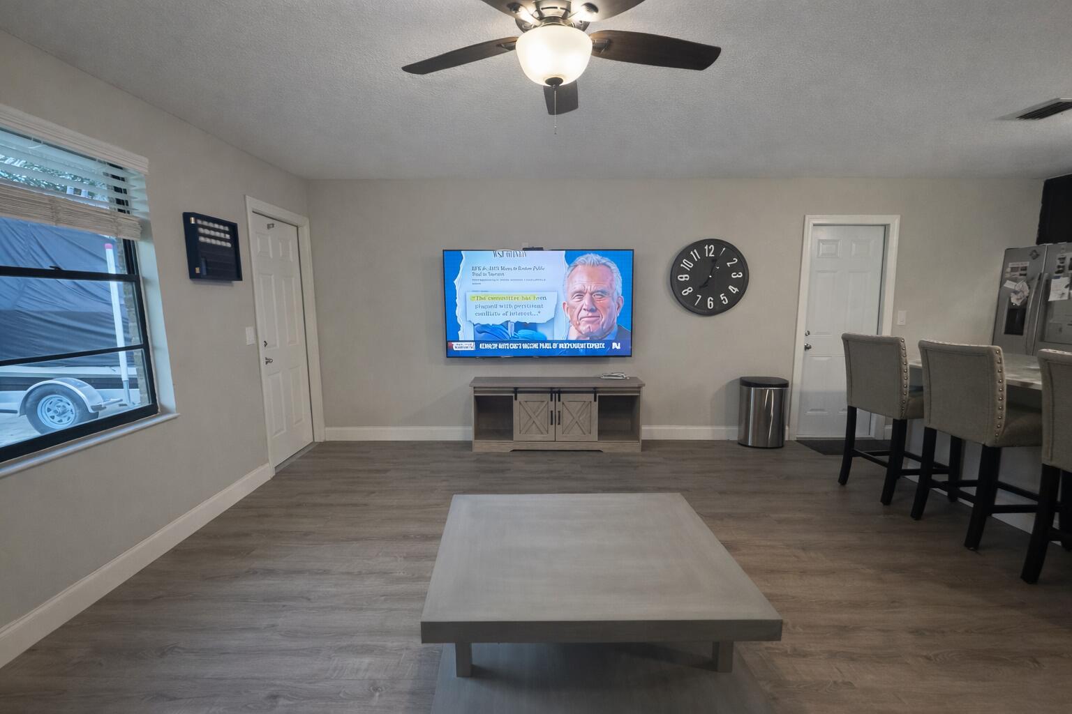 2325 SW Independence Road SW