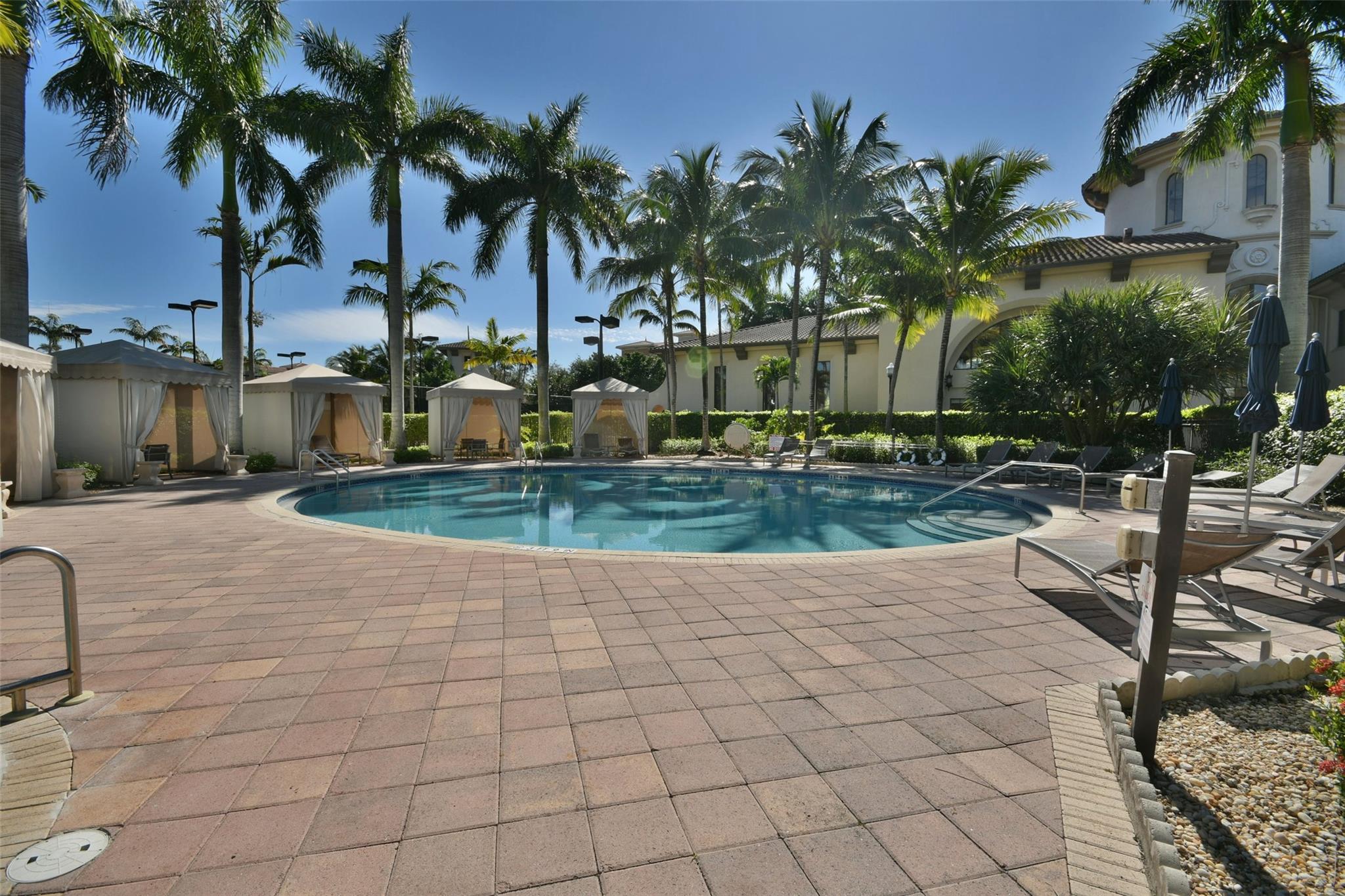 ARTESIA - Residential Lease