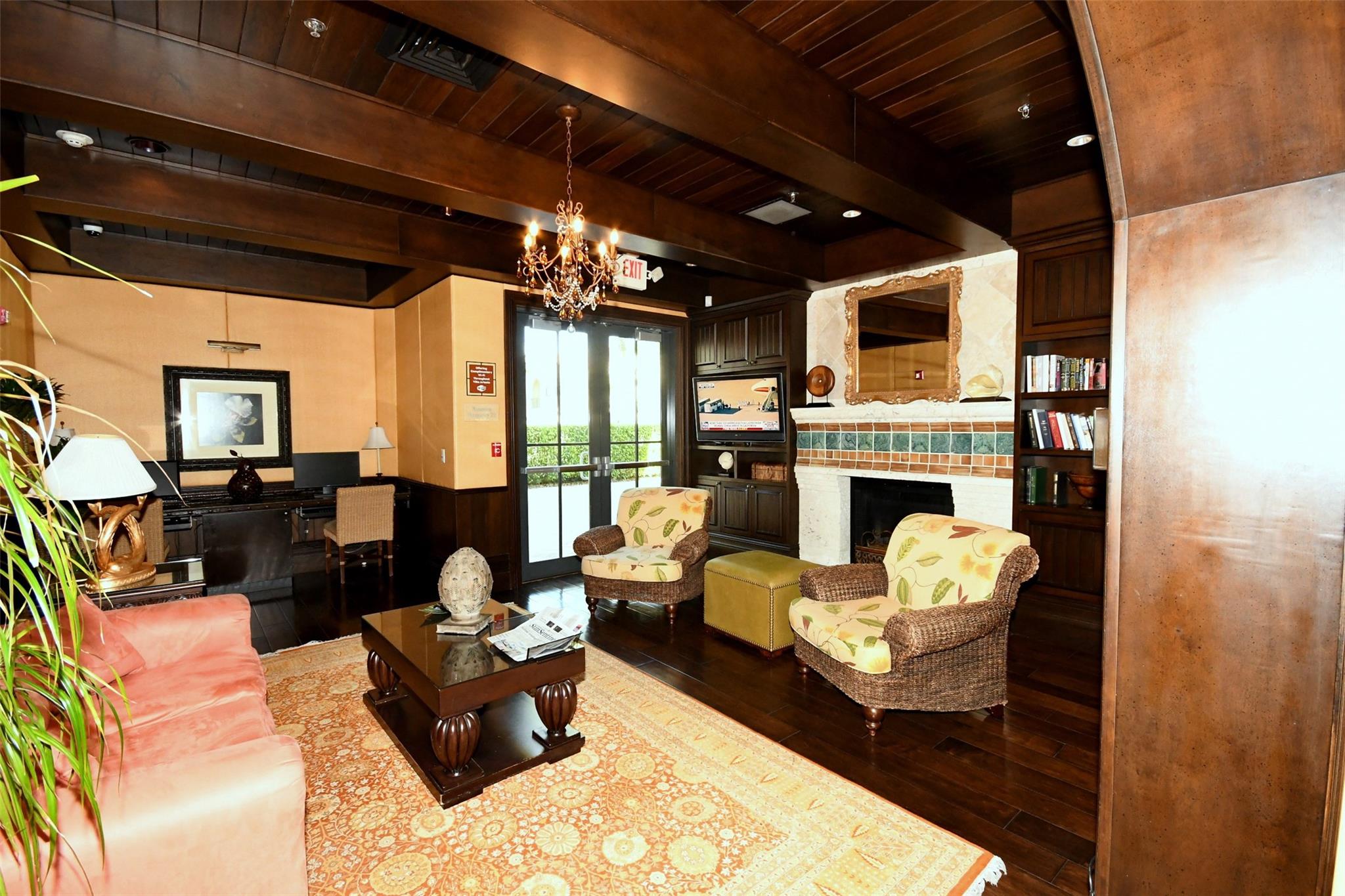 ARTESIA - Residential Lease