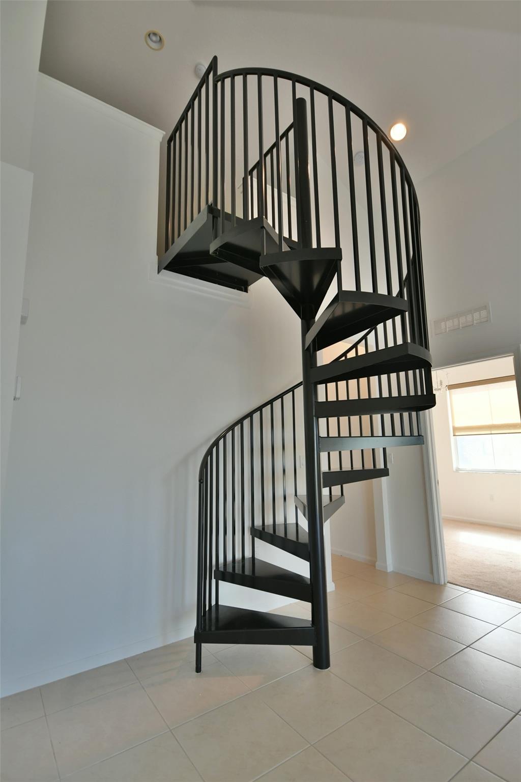 ARTESIA - Residential Lease