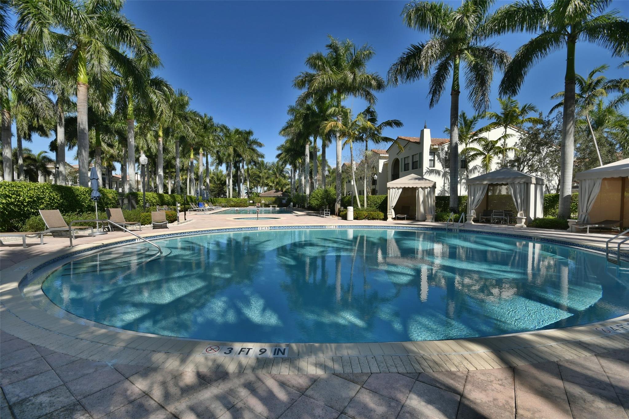 ARTESIA - Residential Lease