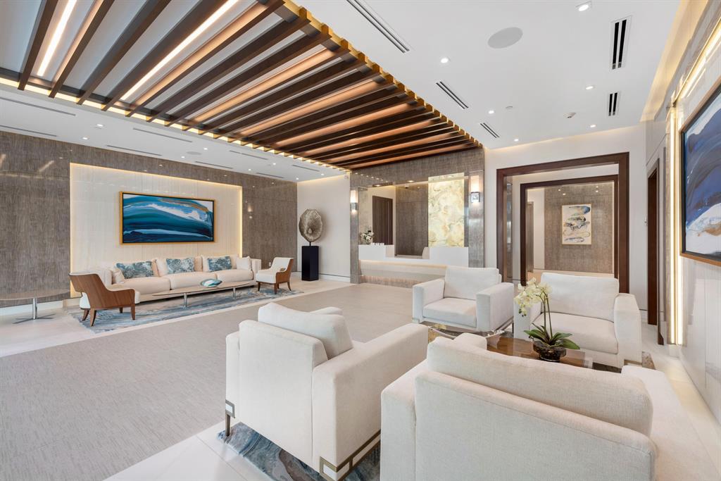 5000 NORTH OCEAN - Residential