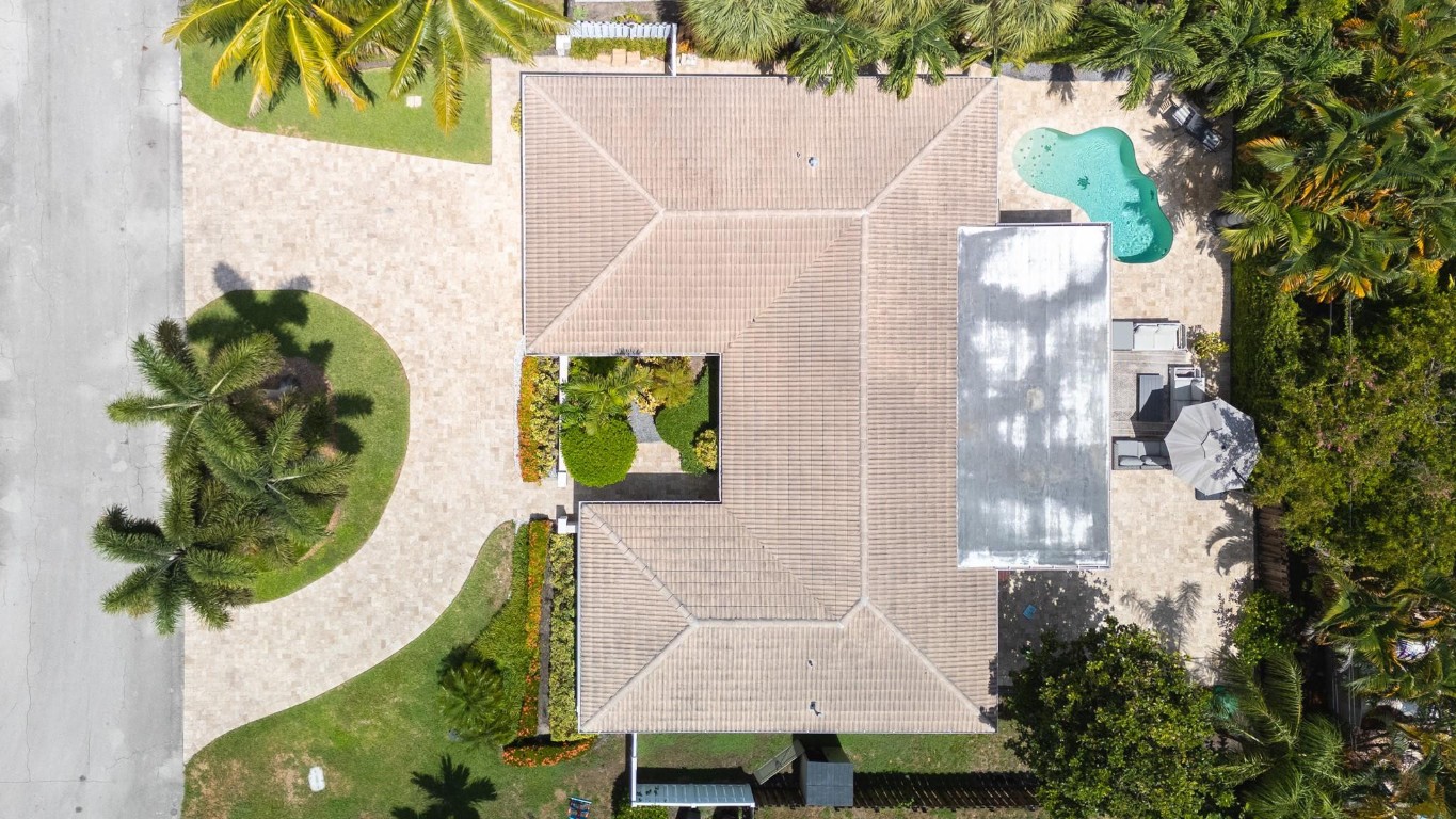 Lighthouse Point Estates - Residential