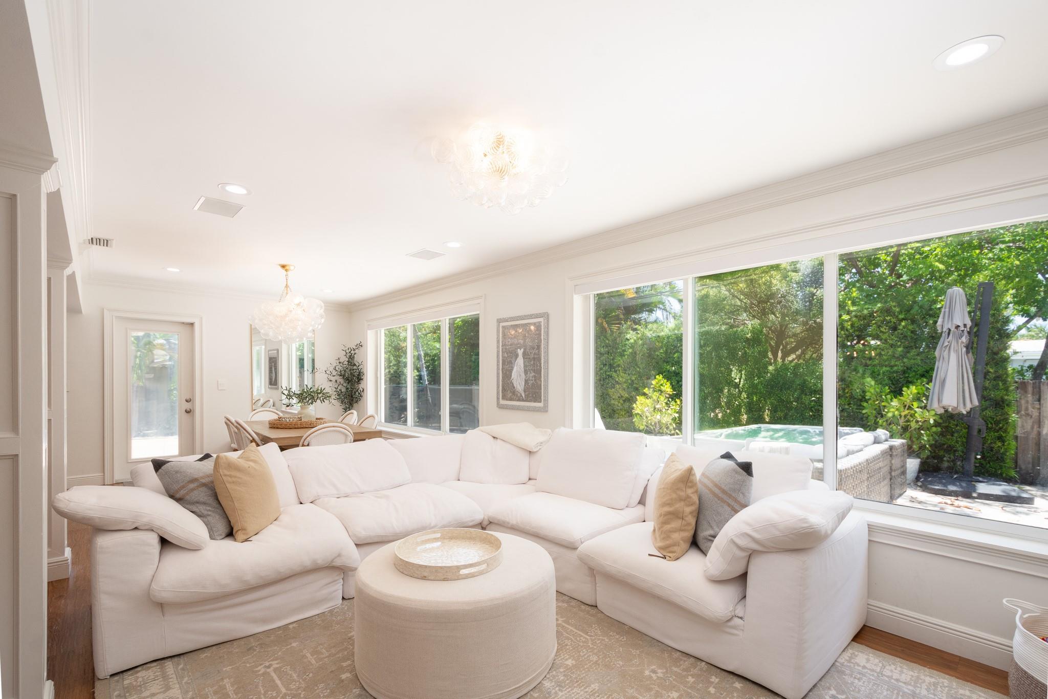 Lighthouse Point Estates - Residential