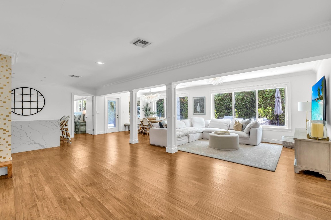 Lighthouse Point Estates - Residential