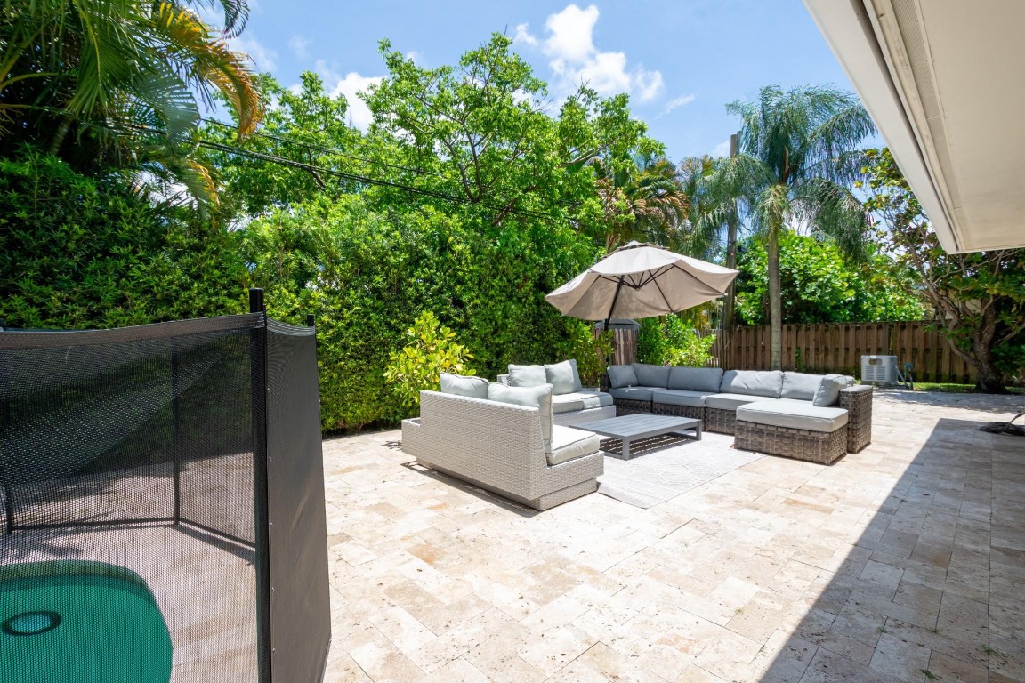 Lighthouse Point Estates - Residential