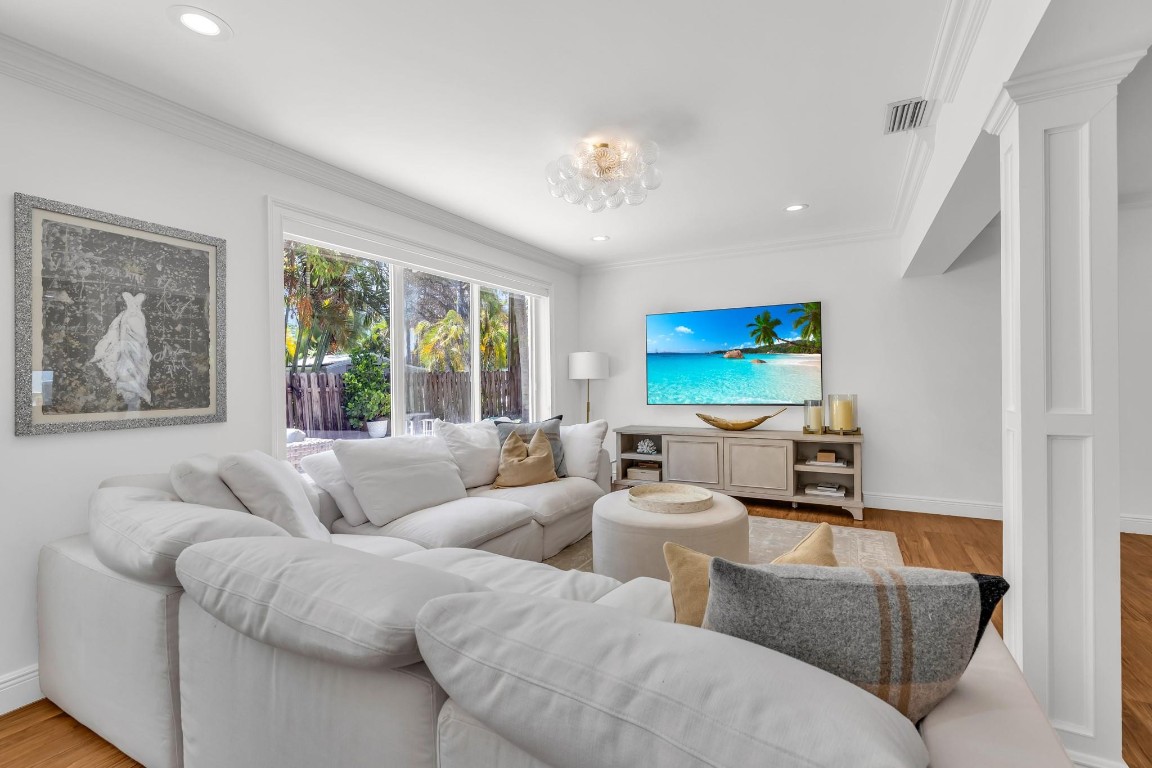 Lighthouse Point Estates - Residential