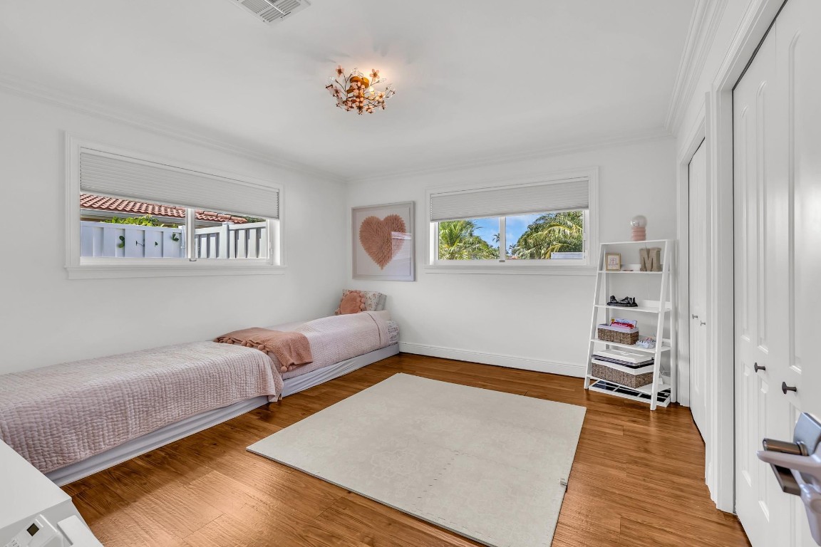 Lighthouse Point Estates - Residential