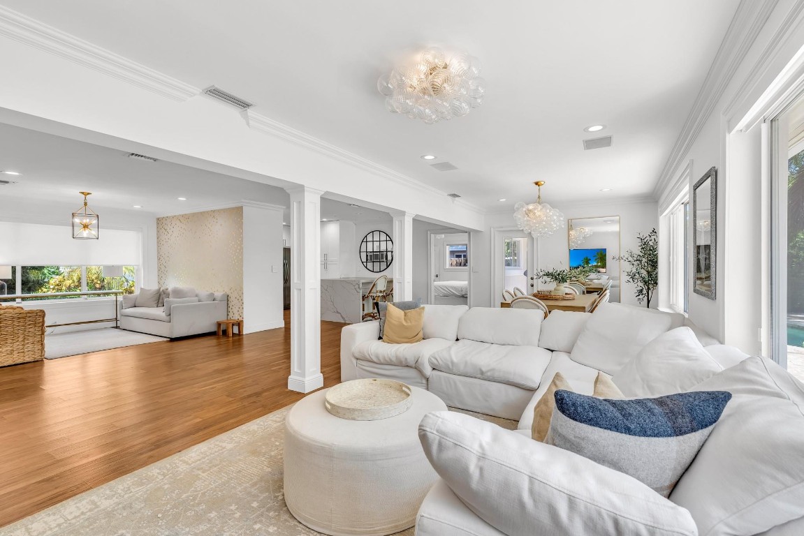 Lighthouse Point Estates - Residential