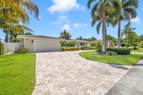 Tiny photo for 2800 NE 21st Avenue, Lighthouse Point, FL 33064 (MLS # F10521163)