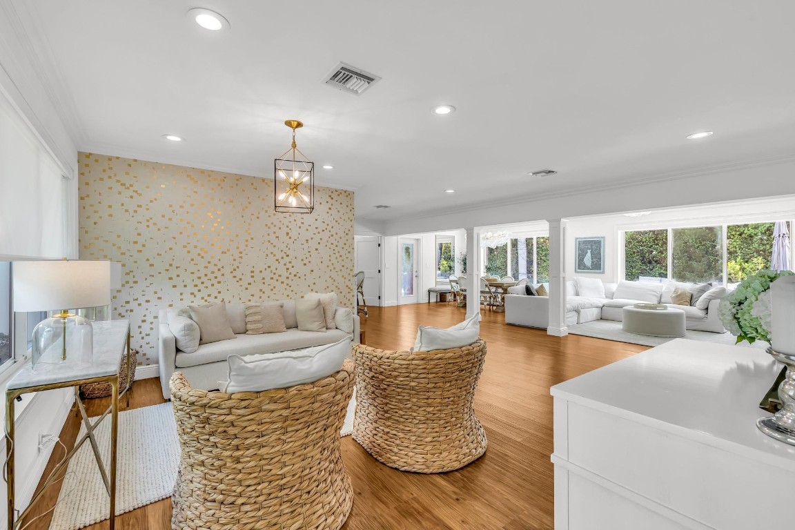 Lighthouse Point Estates - Residential