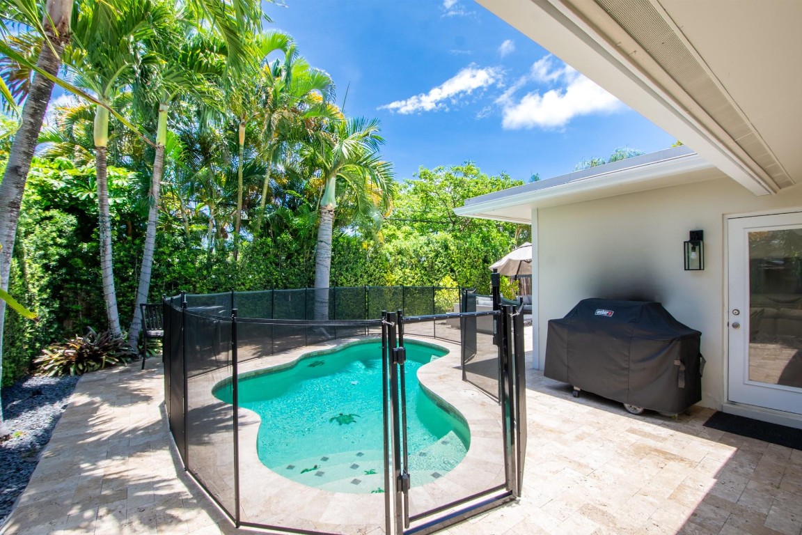 Lighthouse Point Estates - Residential