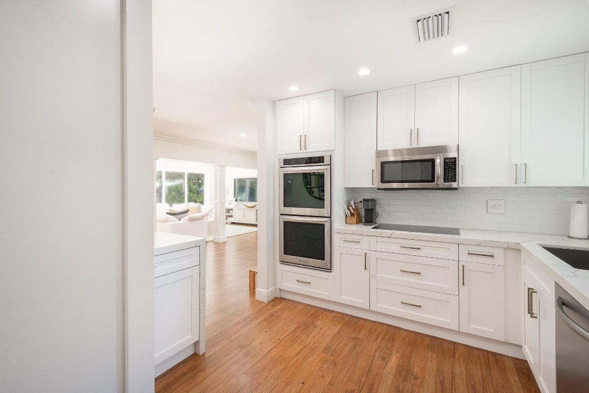 Lighthouse Point Estates - Residential