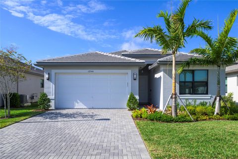 A home in Port St Lucie