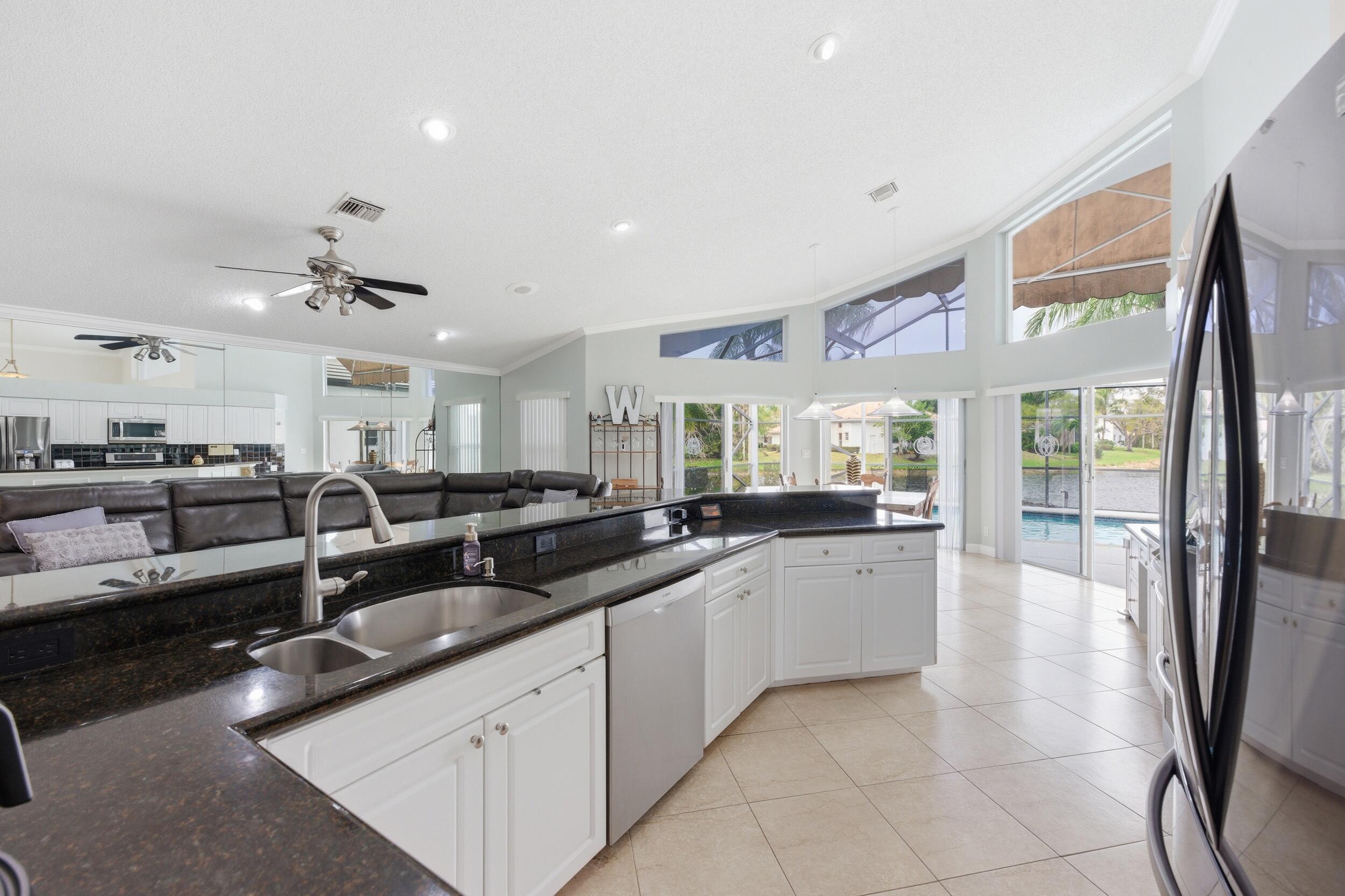 NORTH SPRINGS - Residential