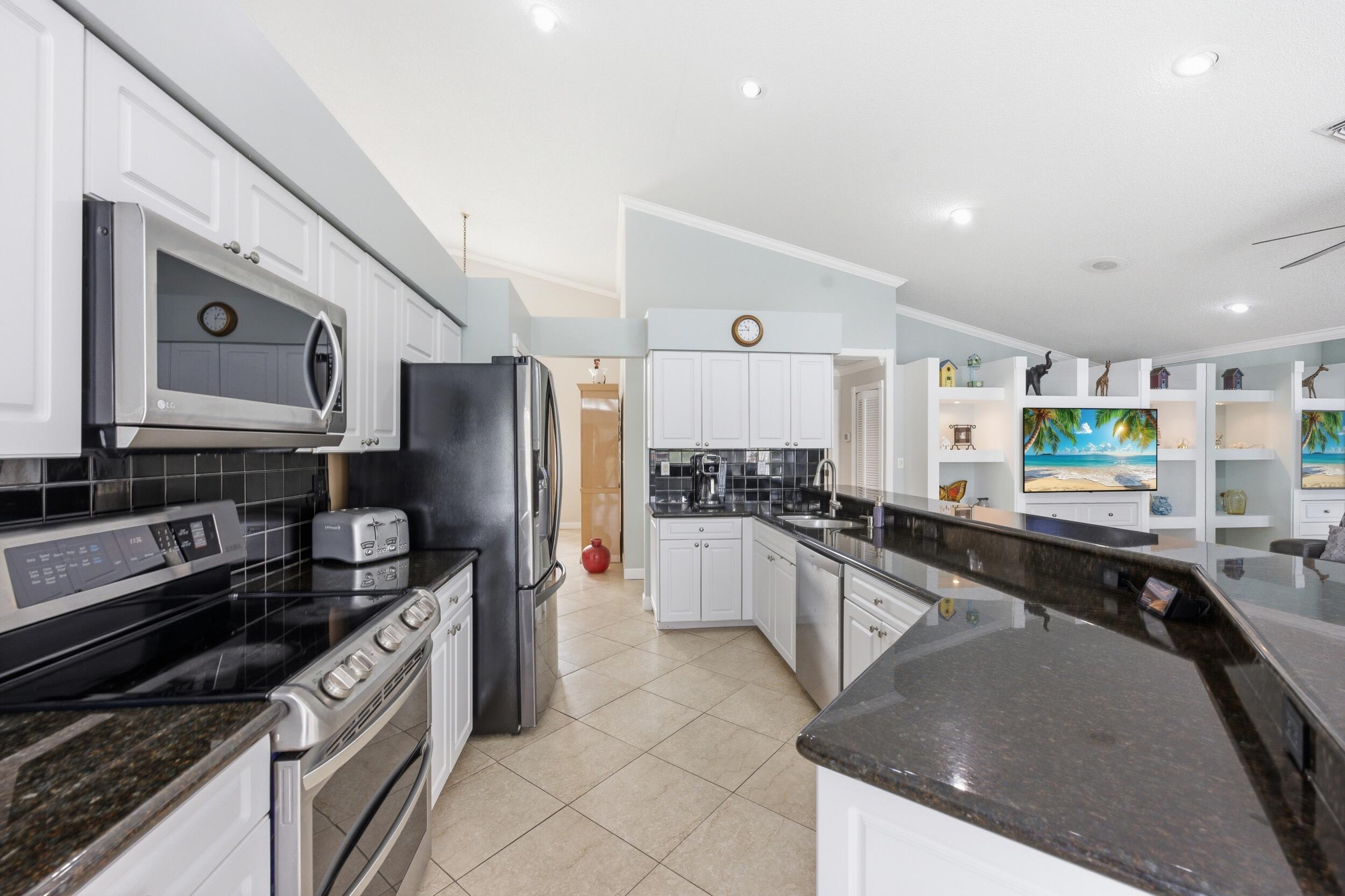 NORTH SPRINGS - Residential