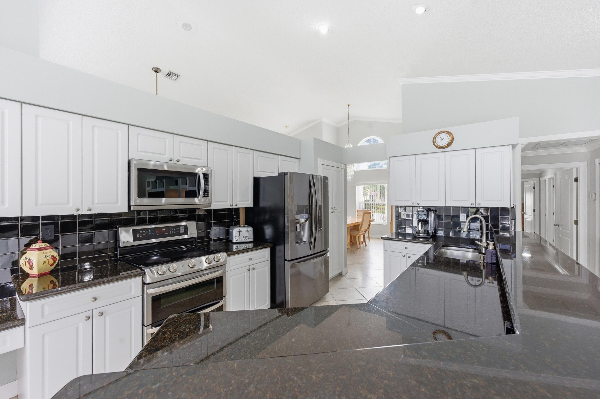 NORTH SPRINGS - Residential