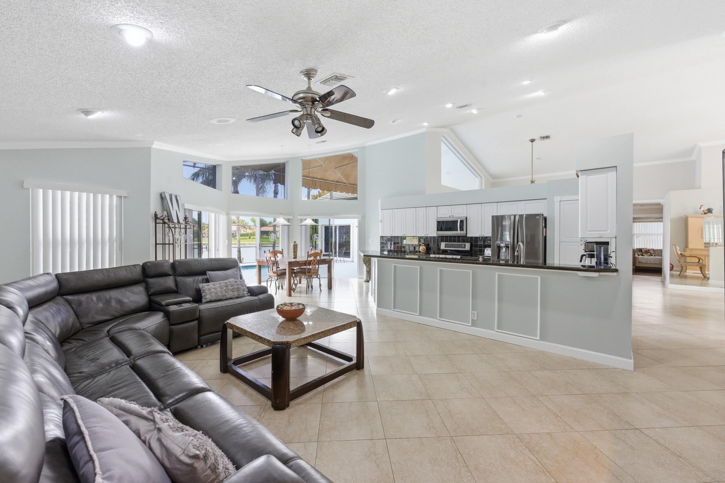 NORTH SPRINGS - Residential