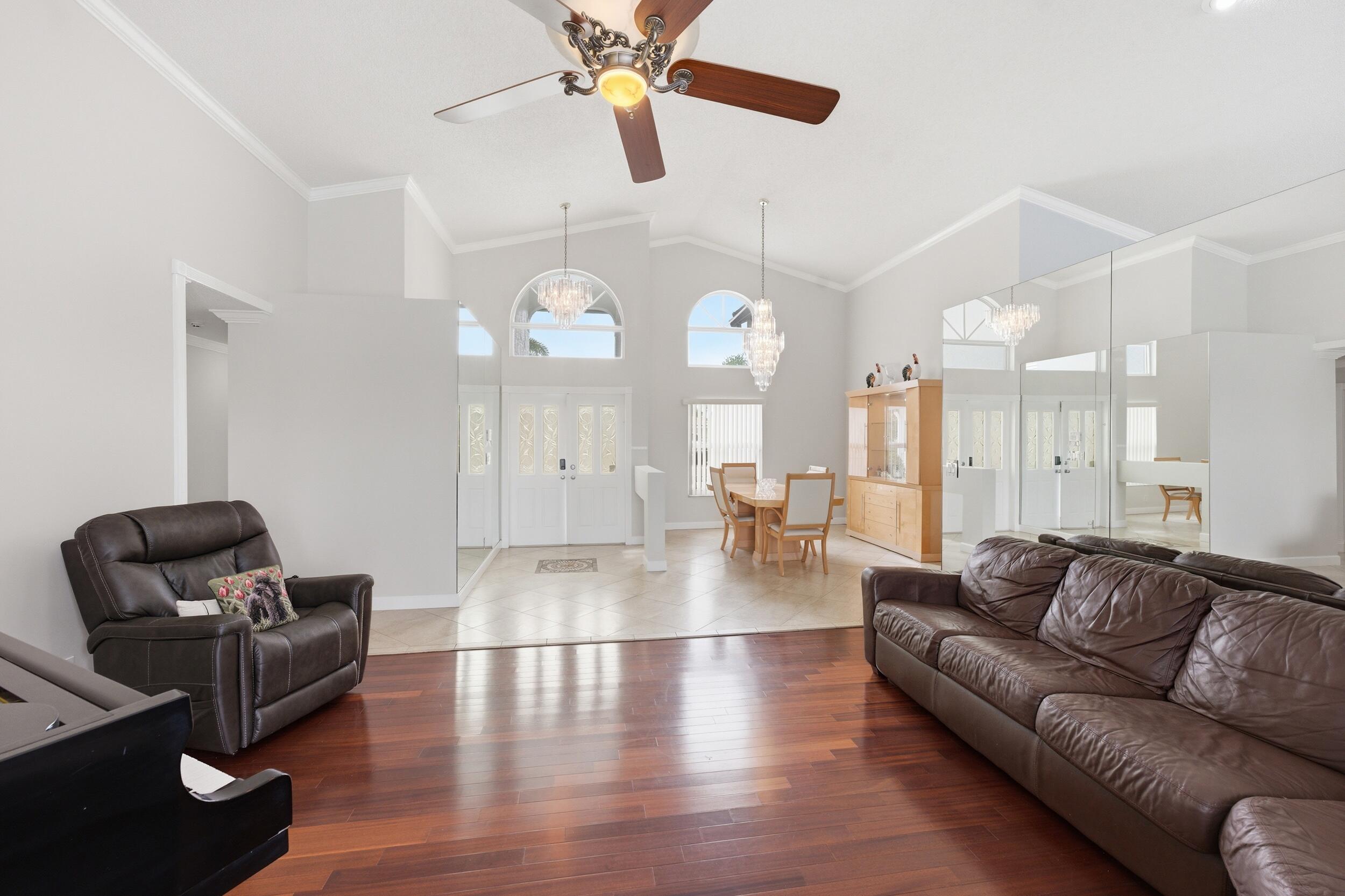 NORTH SPRINGS - Residential