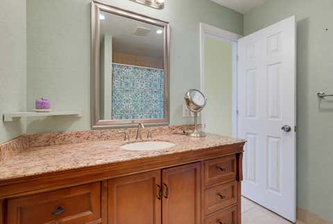 Tiny photo for 676 Laconia Circle #B, Lake Worth, FL 33467 (MLS # B26052712)