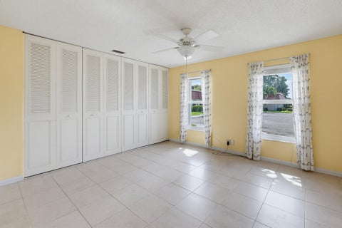 Tiny photo for 676 Laconia Circle #B, Lake Worth, FL 33467 (MLS # B26052712)