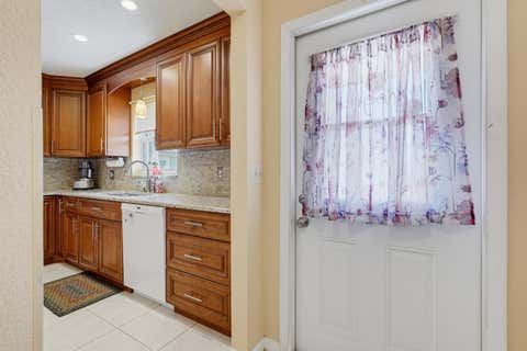 Tiny photo for 676 Laconia Circle #B, Lake Worth, FL 33467 (MLS # B26052712)