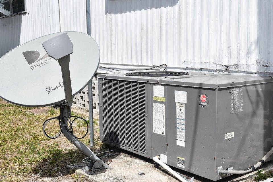 PINE GROVE VILLAGE - Residential