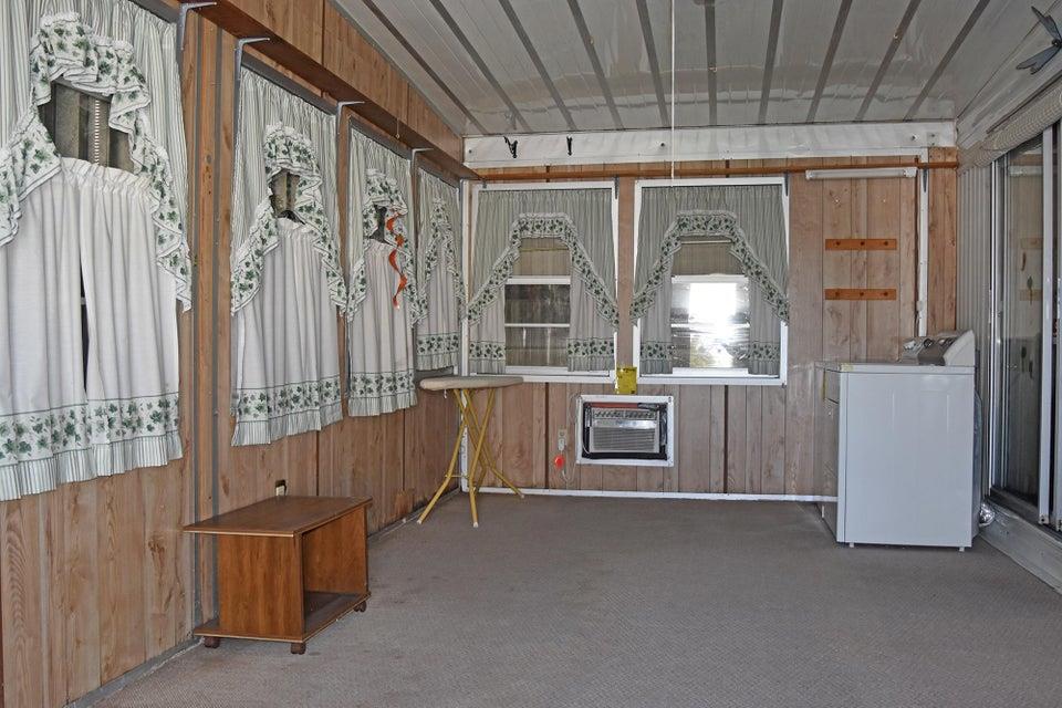 PINE GROVE VILLAGE - Residential