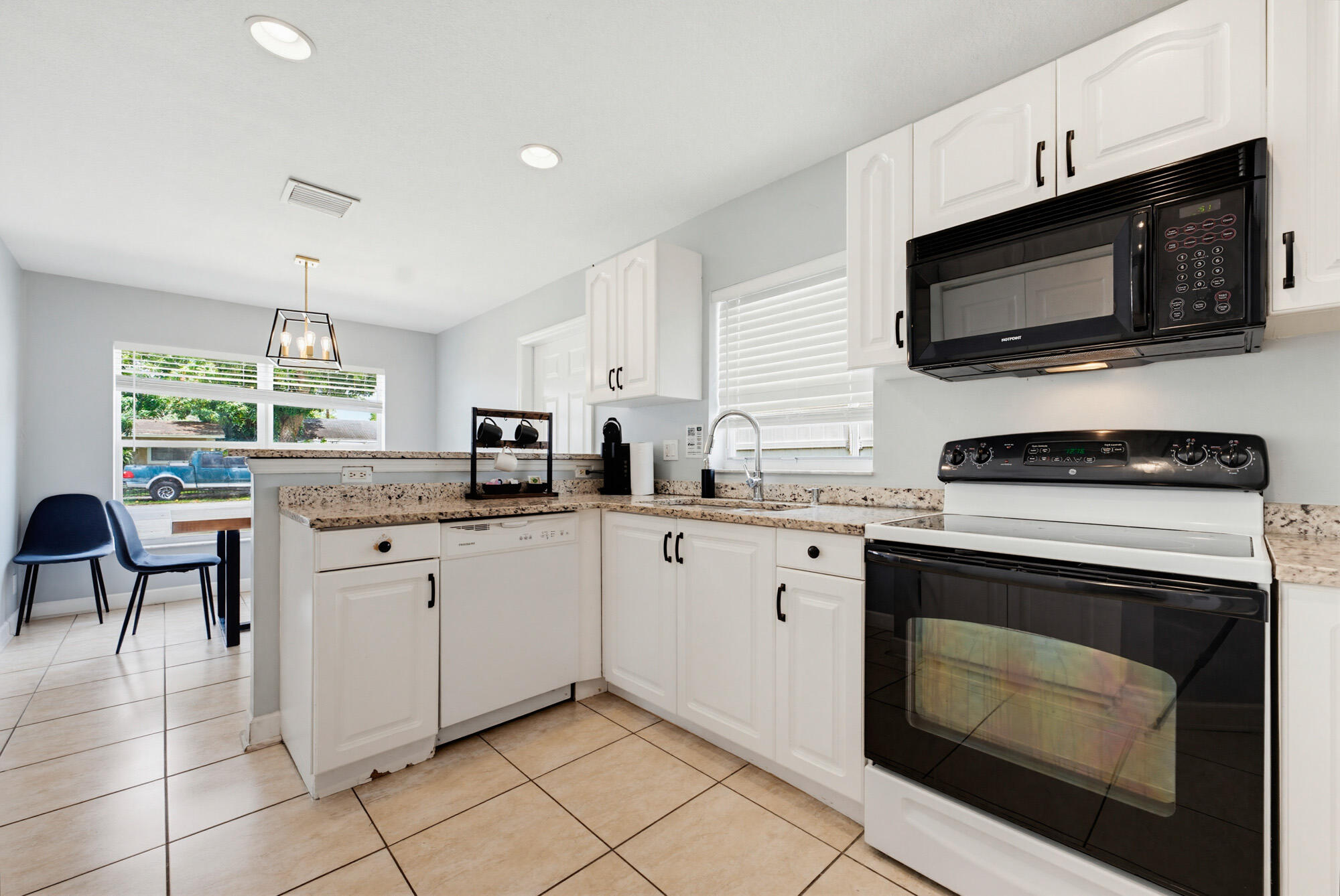 GREENACRES 2 - Residential