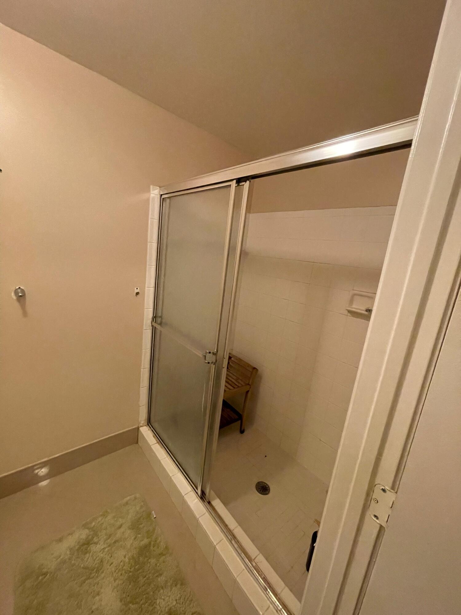 COURTYARDS AT DAVIE CONDO - Residential Lease