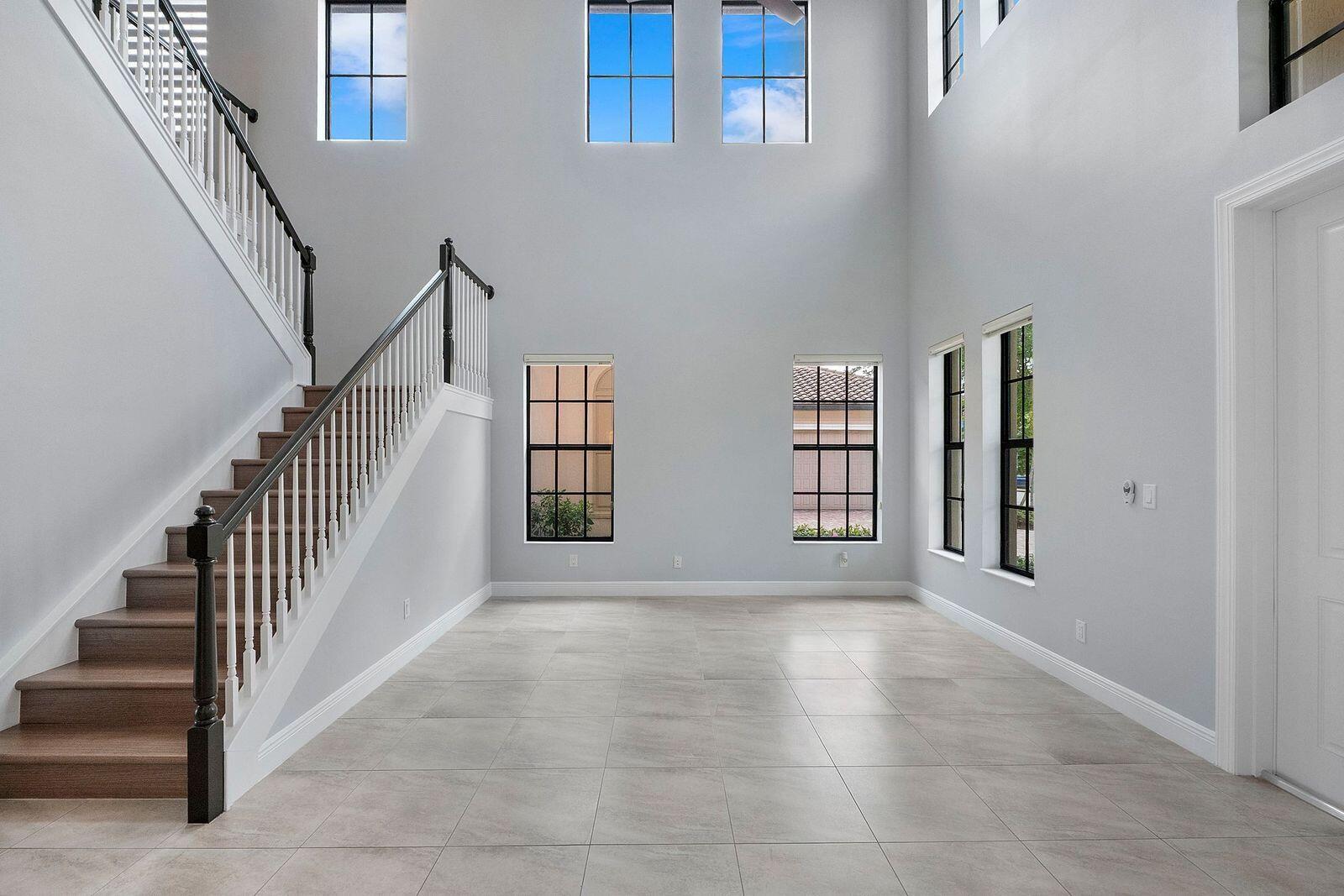12165 Lake House Lane