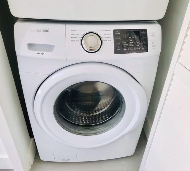 MRS ELVA A TRAX - Residential