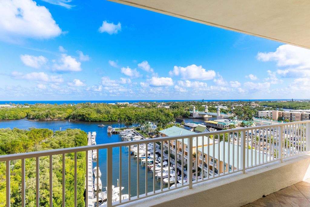 Photo of 700 E Boynton Beach Boulevard #1001, Boynton Beach, FL 33435 (MLS # R11058877)