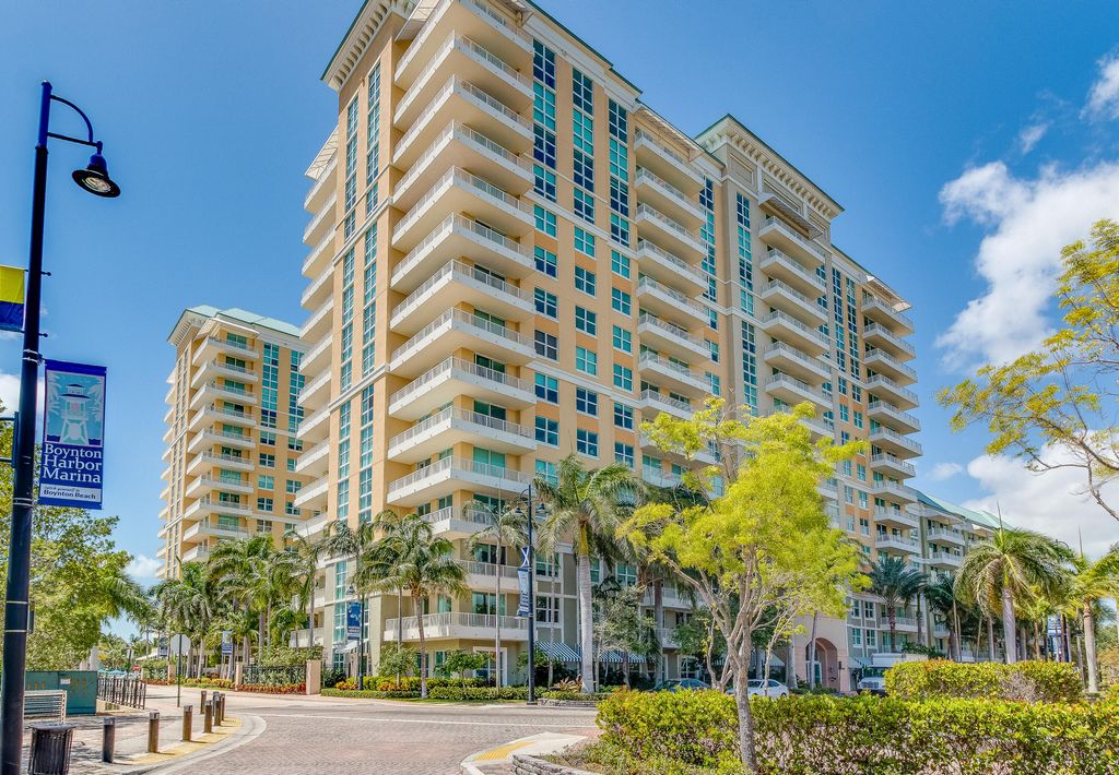 Photo of 700 E Boynton Beach Boulevard #1001, Boynton Beach, FL 33435 (MLS # R11058877)