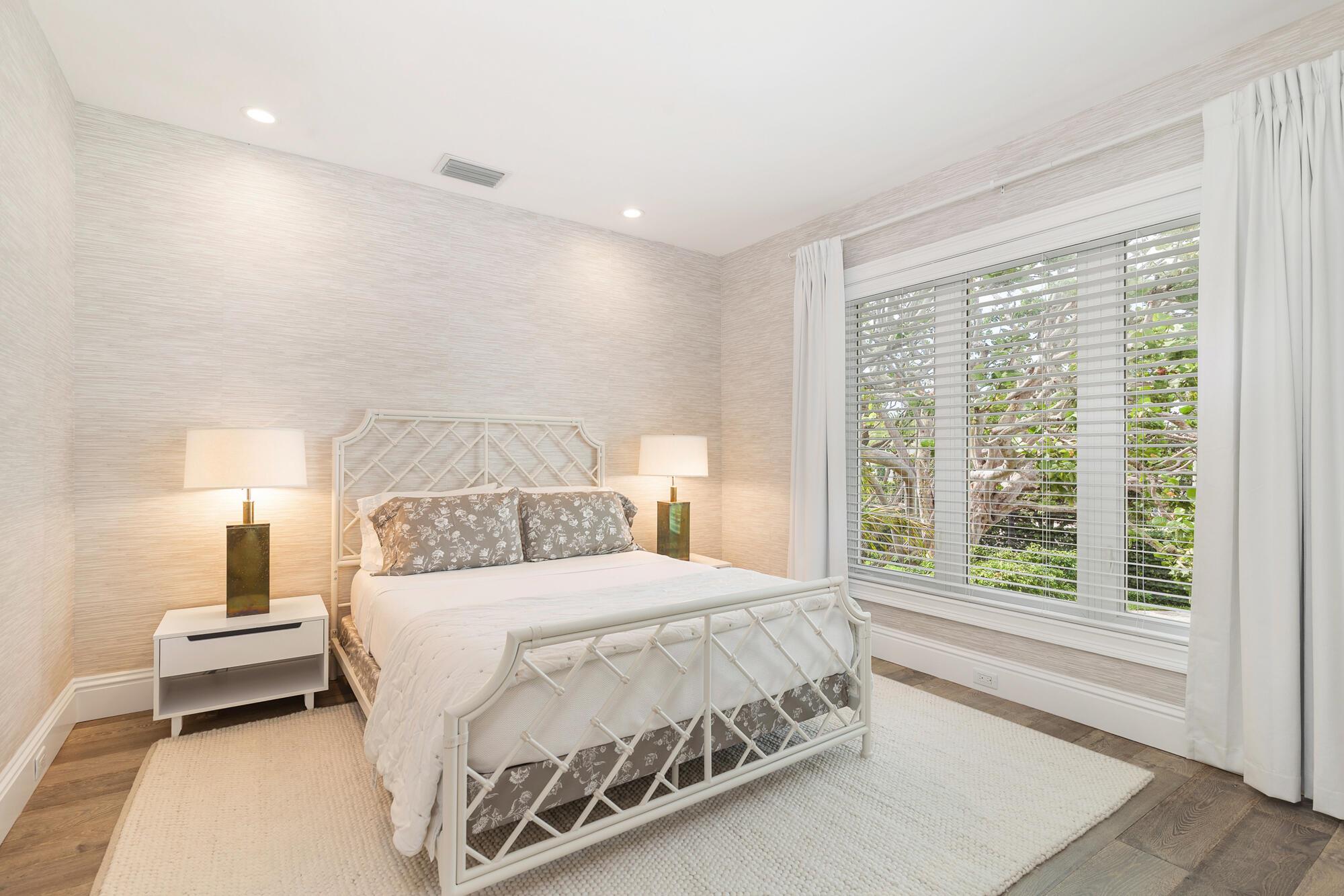 POINCIANA PARK 3RD ADD - Residential Lease