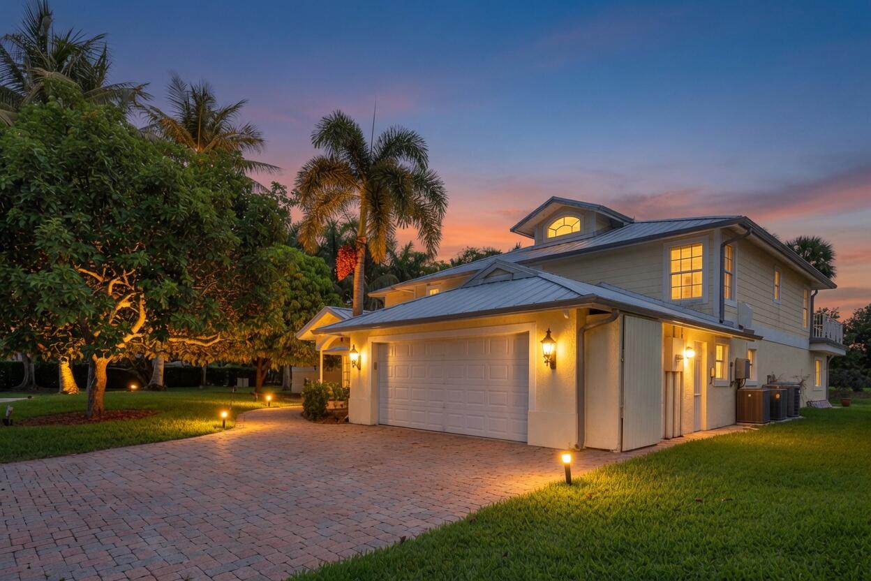 5844 Pinebrook Drive