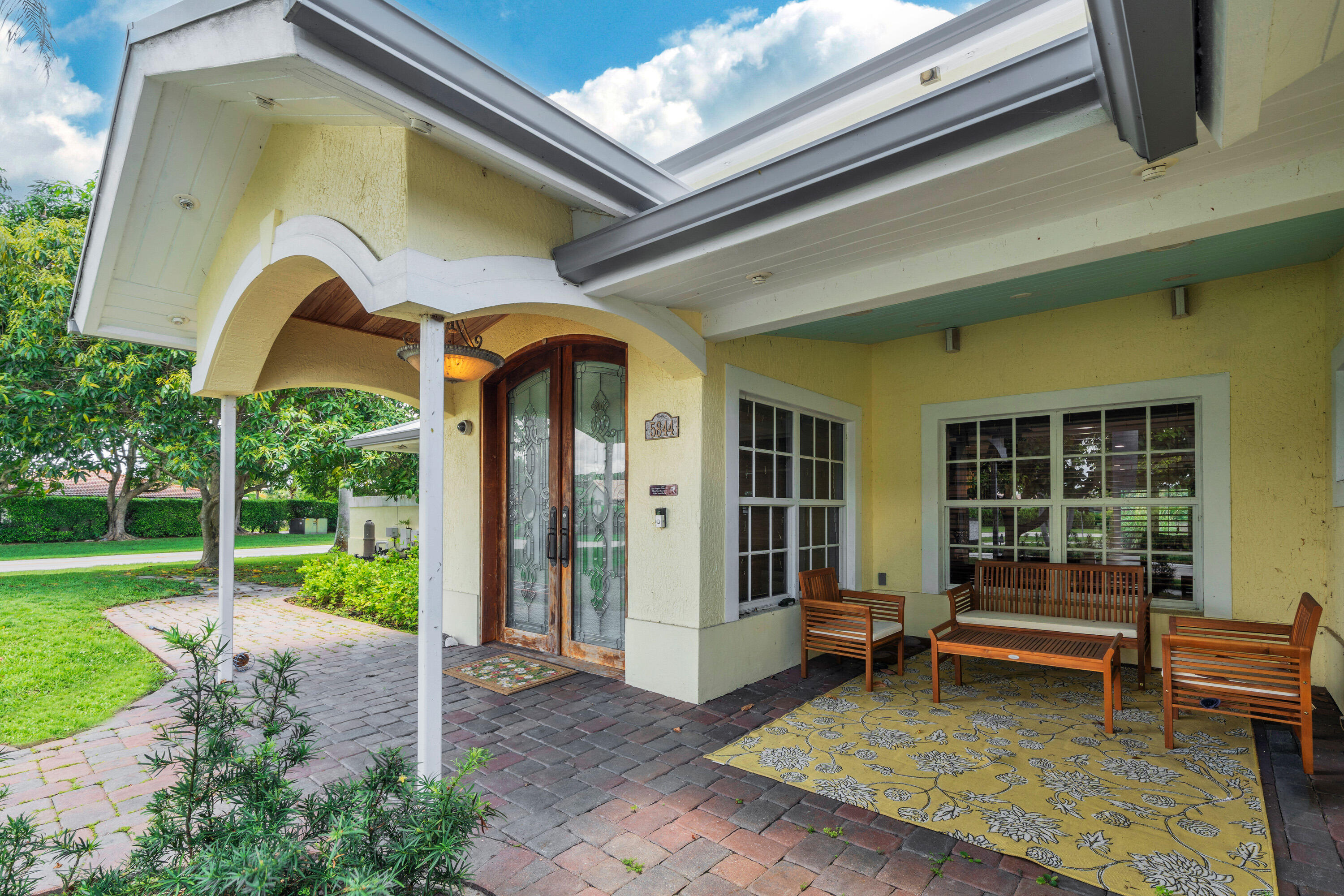 5844 Pinebrook Drive