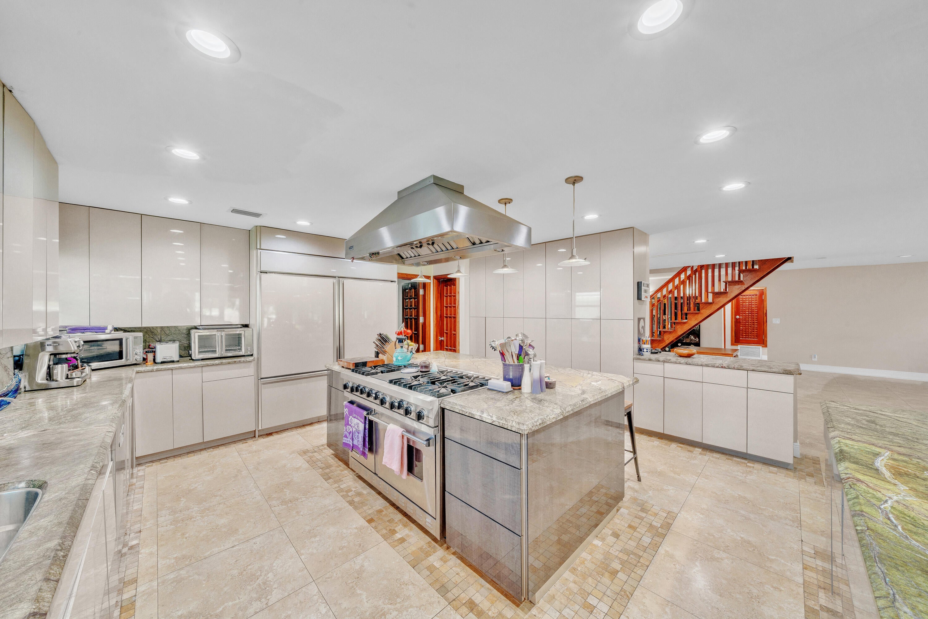 5844 Pinebrook Dr, Boca Raton, FL, 33433, USA, 6 Bedrooms Bedrooms, ,5 BathroomsBathrooms,Residential,Active,5844 Pinebrook Dr,B26038437