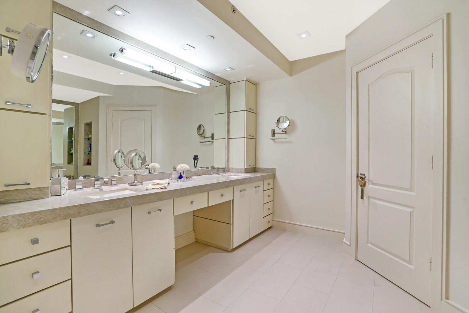 Townsend Place Condo - Residential Lease