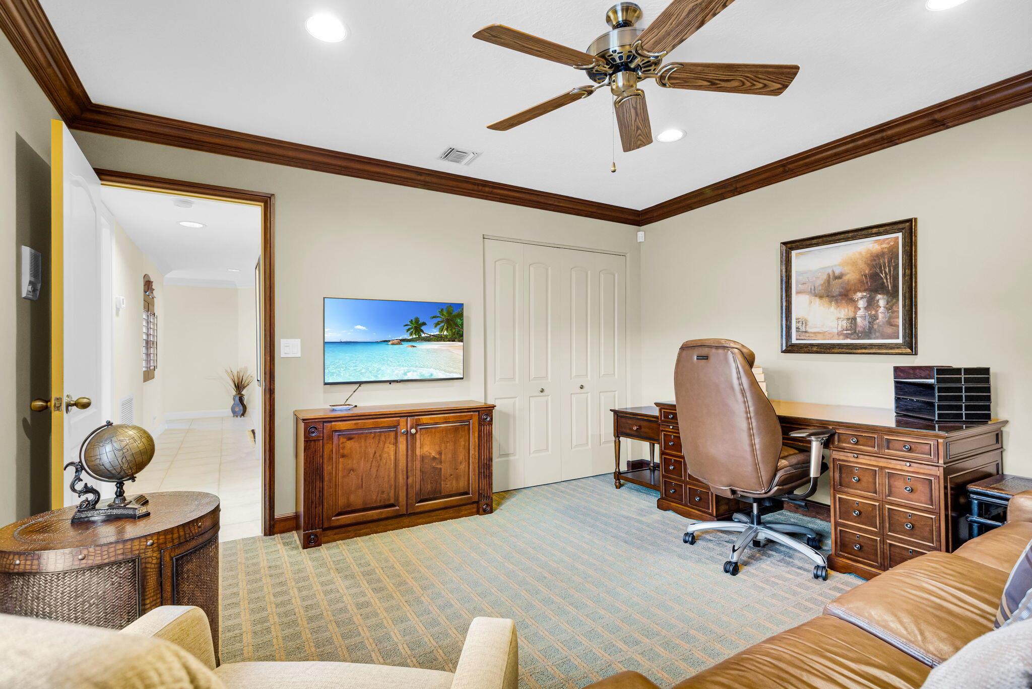 LEGENDS CONDO - Residential Lease