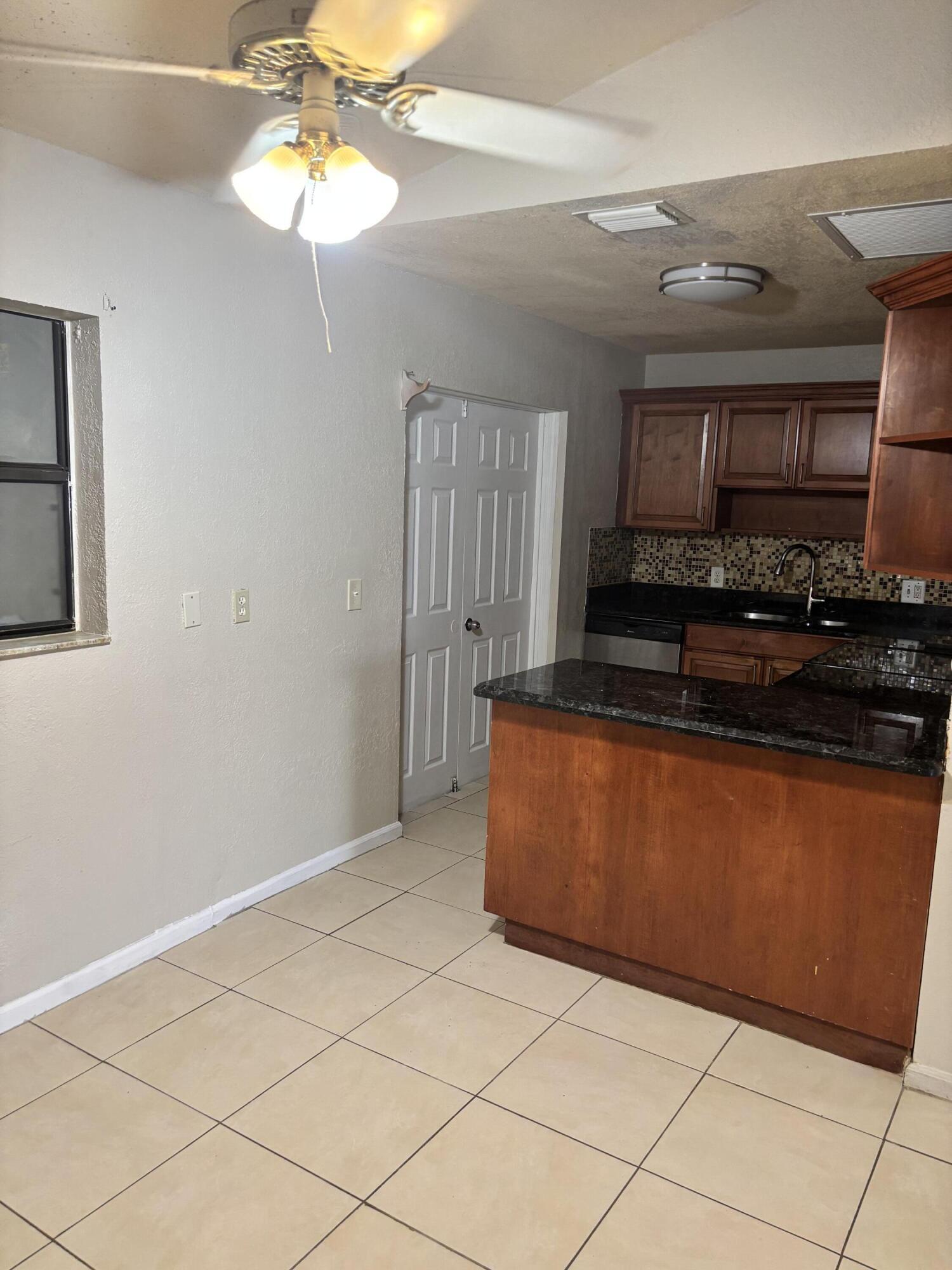 SUNSET PINES CONDO - Residential Lease