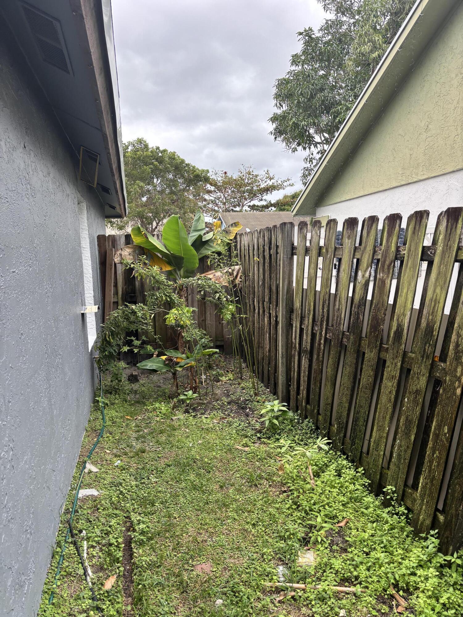 SUNSET PINES CONDO - Residential Lease