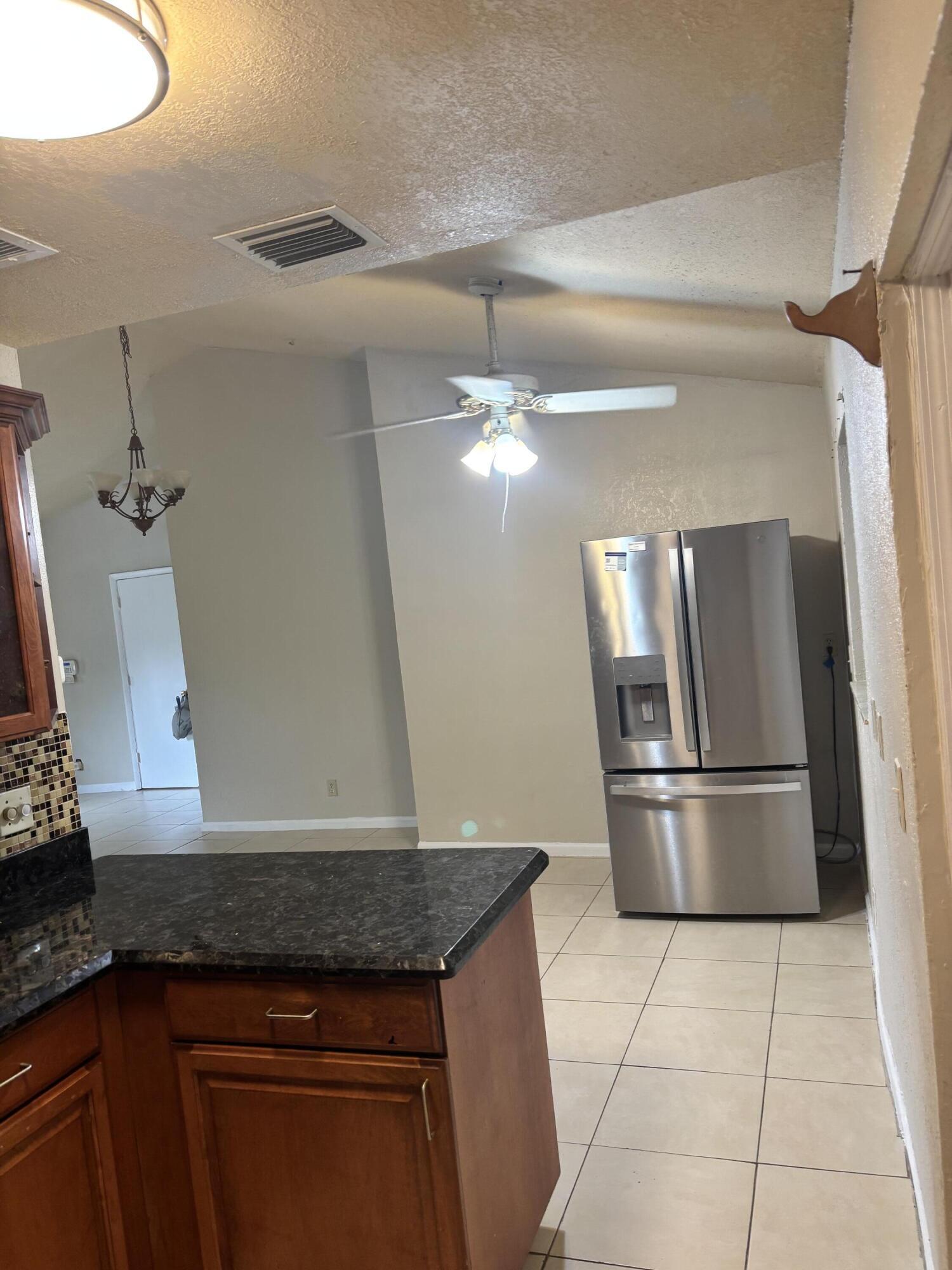 SUNSET PINES CONDO - Residential Lease