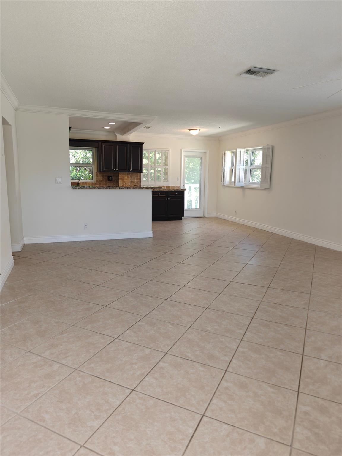 Lighthouse Bay Condo - Residential Lease