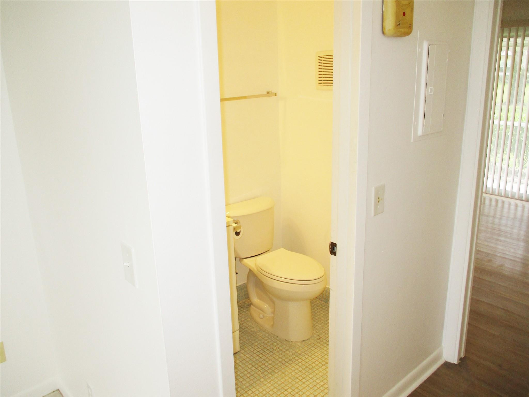 Mansfield At Century Vill - Residential Lease