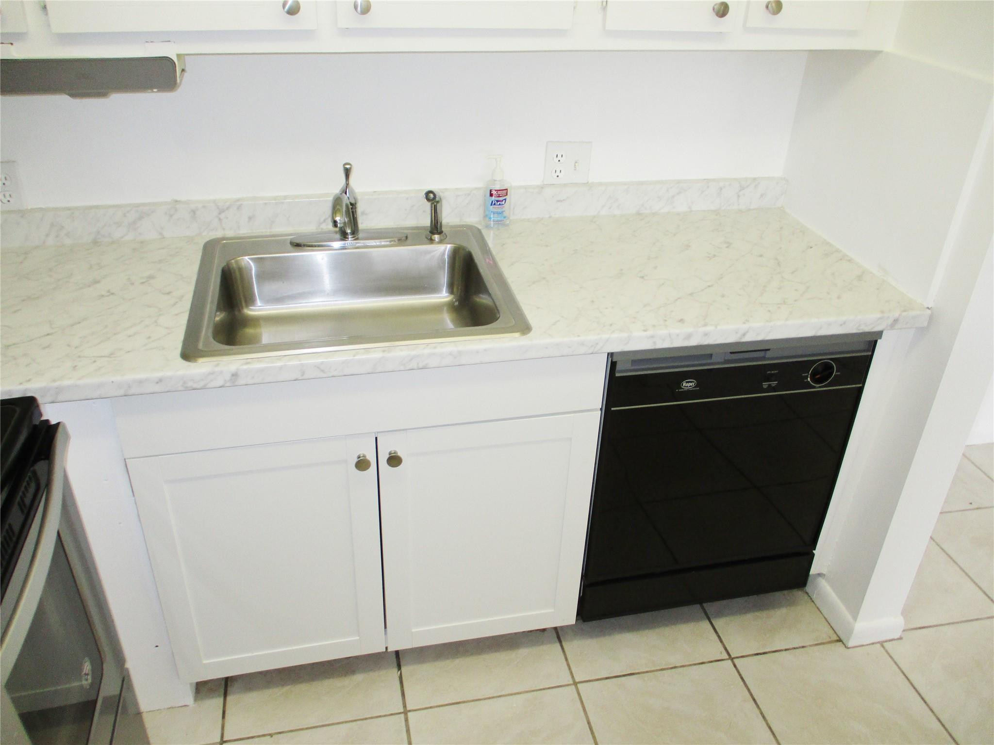 Mansfield At Century Vill - Residential Lease