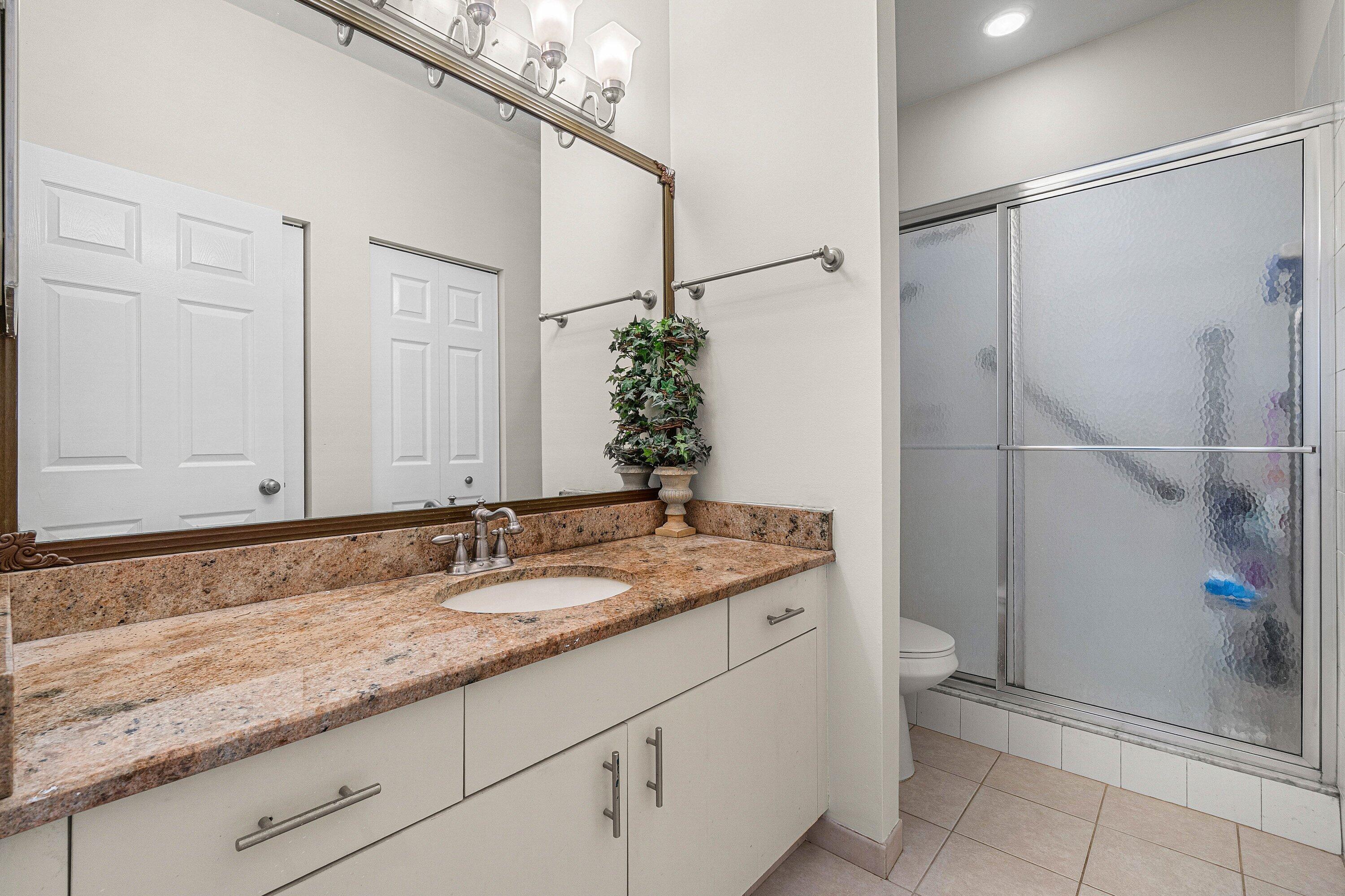 MADISON LAKES - Residential