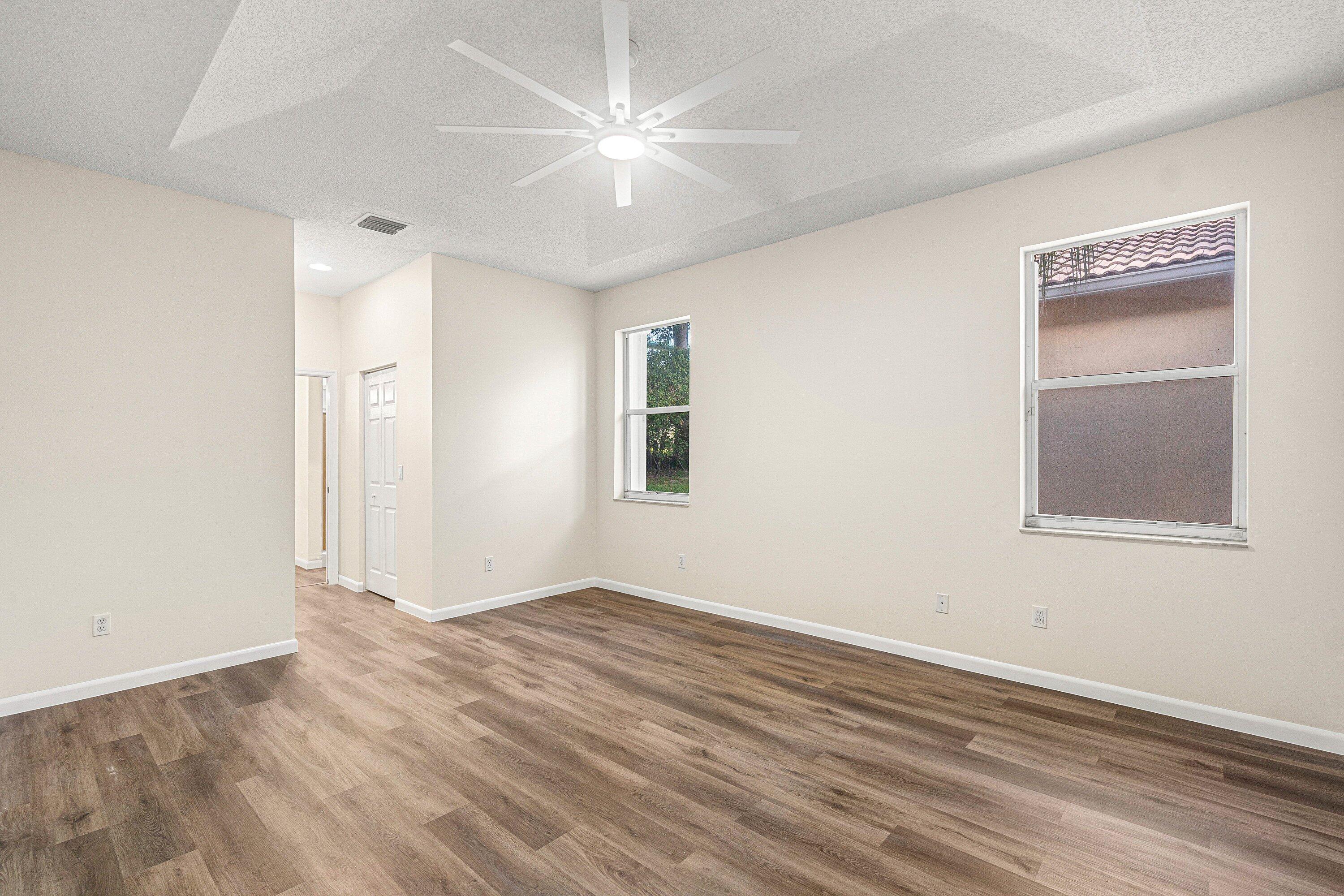 MADISON LAKES - Residential